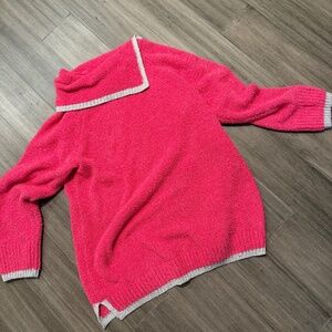 Crown & Ivy pullover